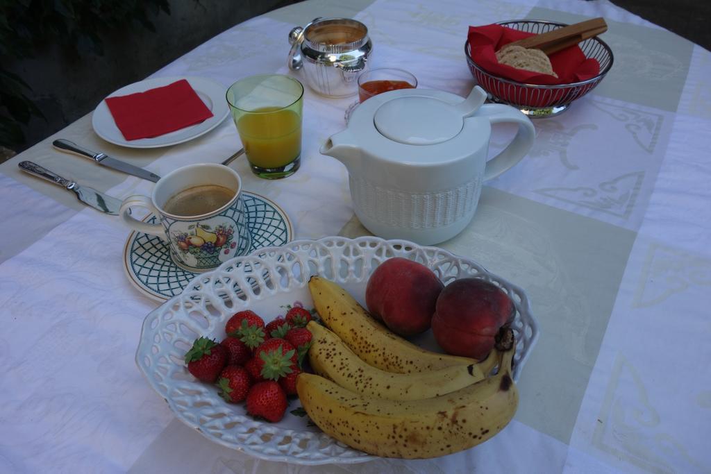 Bed and Breakfast Le Fassardy Шатору Екстер'єр фото